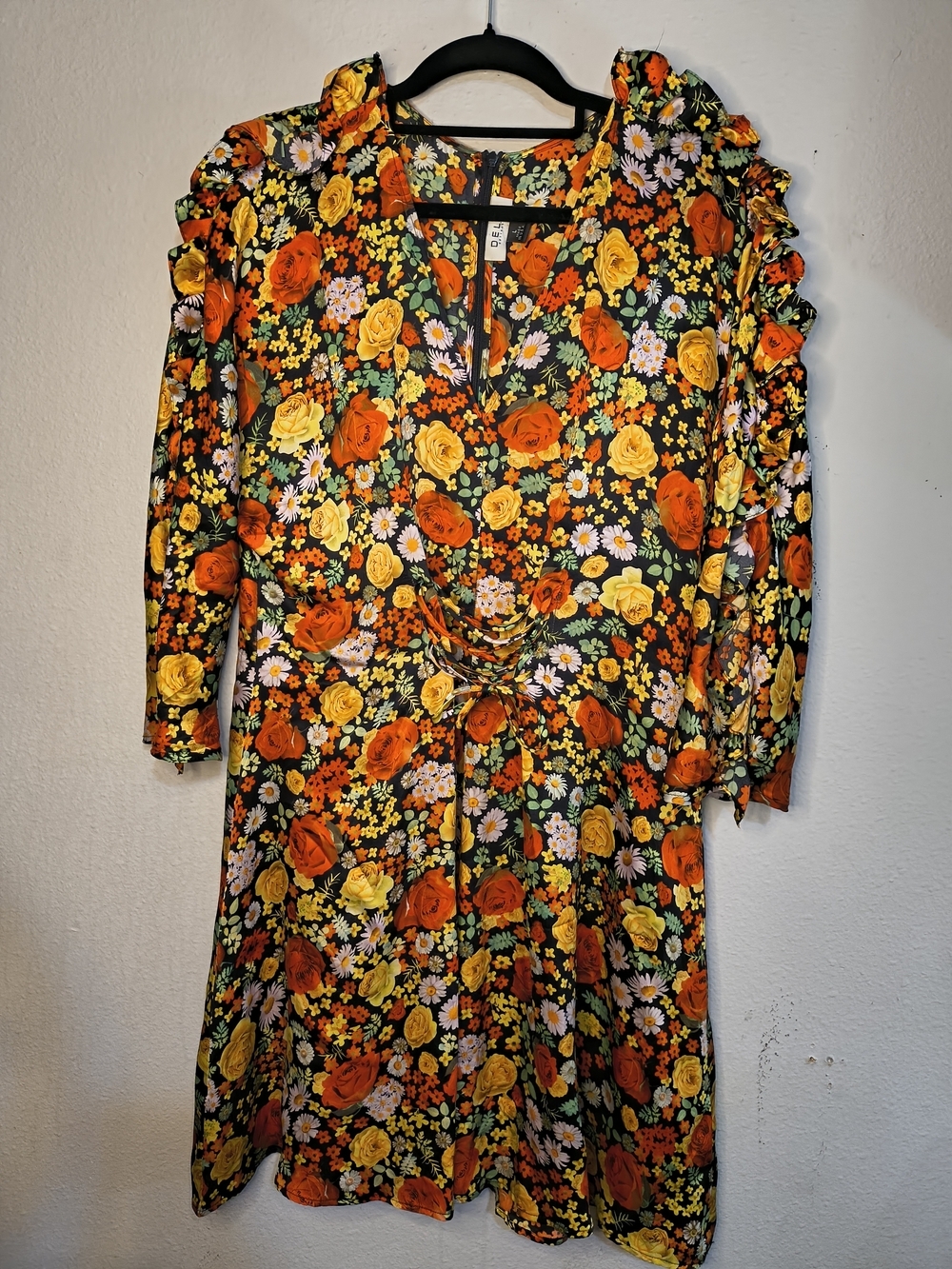 DELFI Collective Size L 100% Silk Floral Mini Dress Ruffle Shoulder